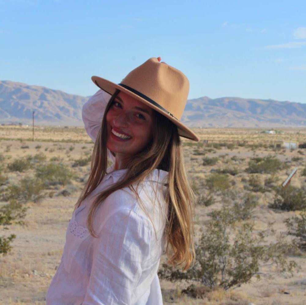 Meet your Posher, Maria